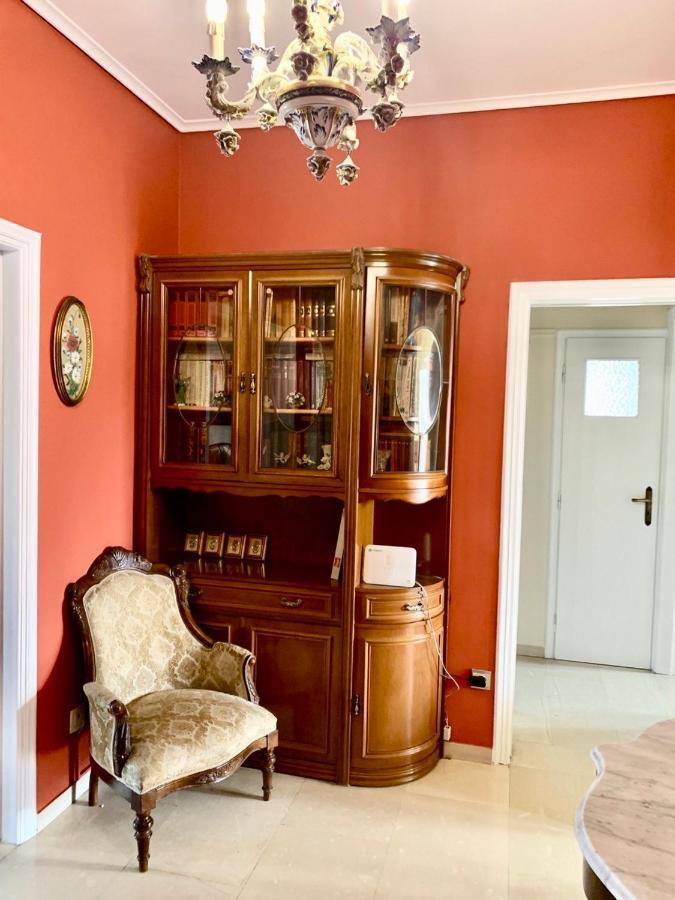 אתונה Athina Apartments מראה חיצוני תמונה